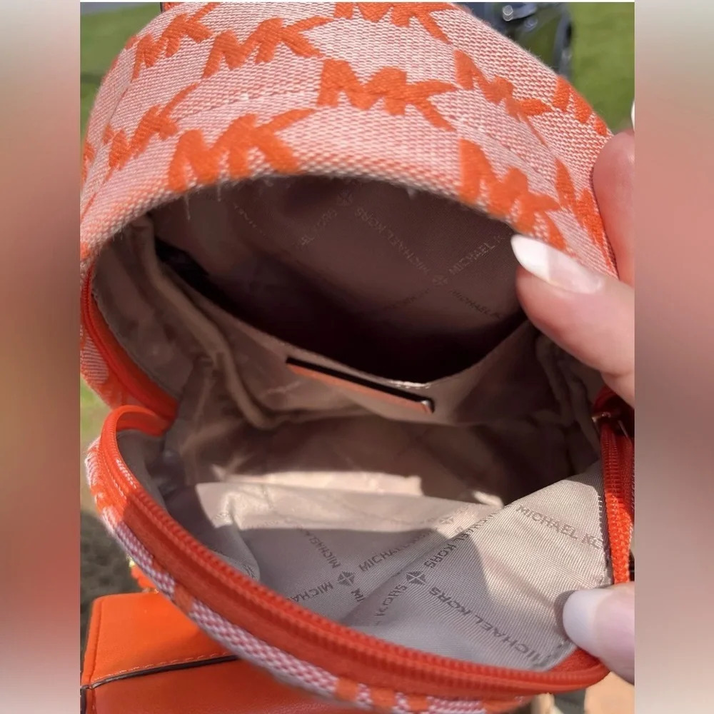 Michael Kors Orange Jacquard Mini Backpack Wallet 2-in-1 NWT - Picture 6 of 8